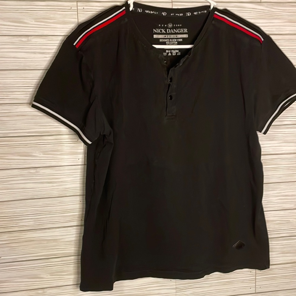 0111 Nick Danger men’s snap front, short sleeve, shirt, size medium